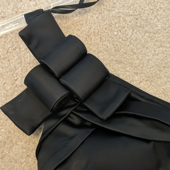 Formal Dress - Picture 2 of 2